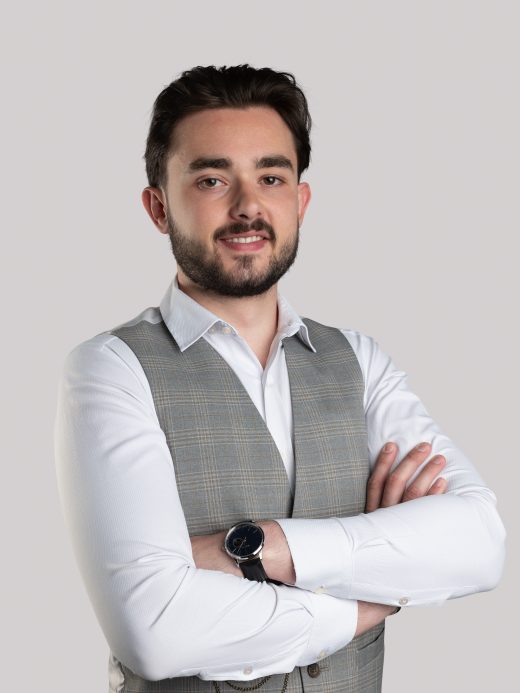 Natmir Esati - Kundenberater