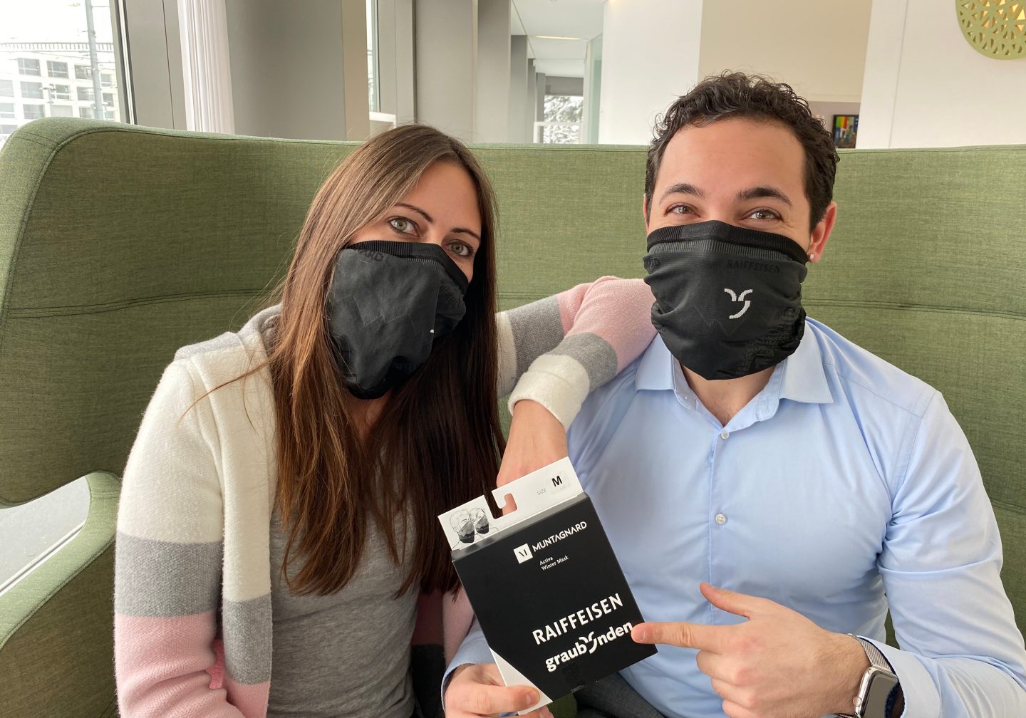 Raiffeisen Graubünden Nackenwärmer