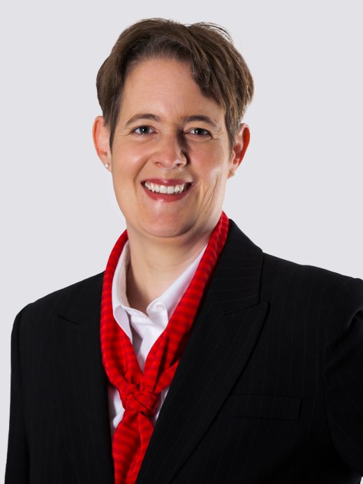 Claudia Luthiger, Führungsunterstützung