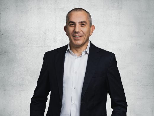 Francesco Nobile, Kundenberater