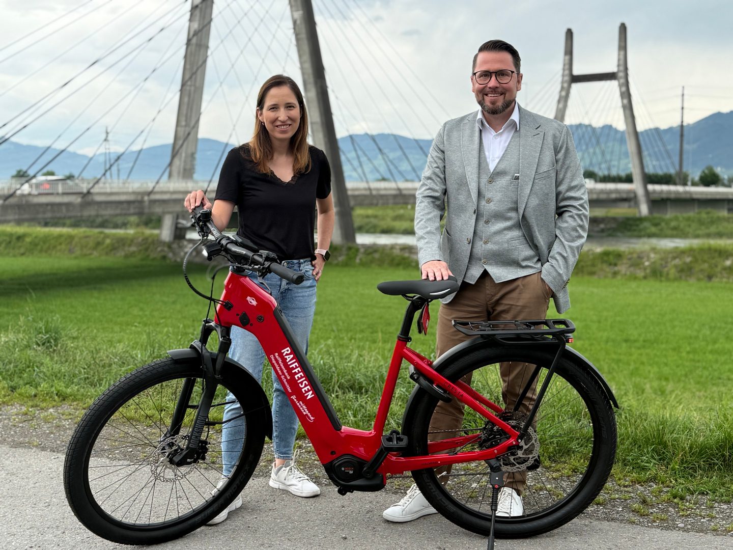 Gewinnerin Raiffeisen E-Bike 2025