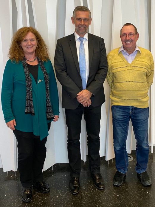 Vertreter von KISS Affoltern und der Raiffeisenbank Kelleramt-Albis