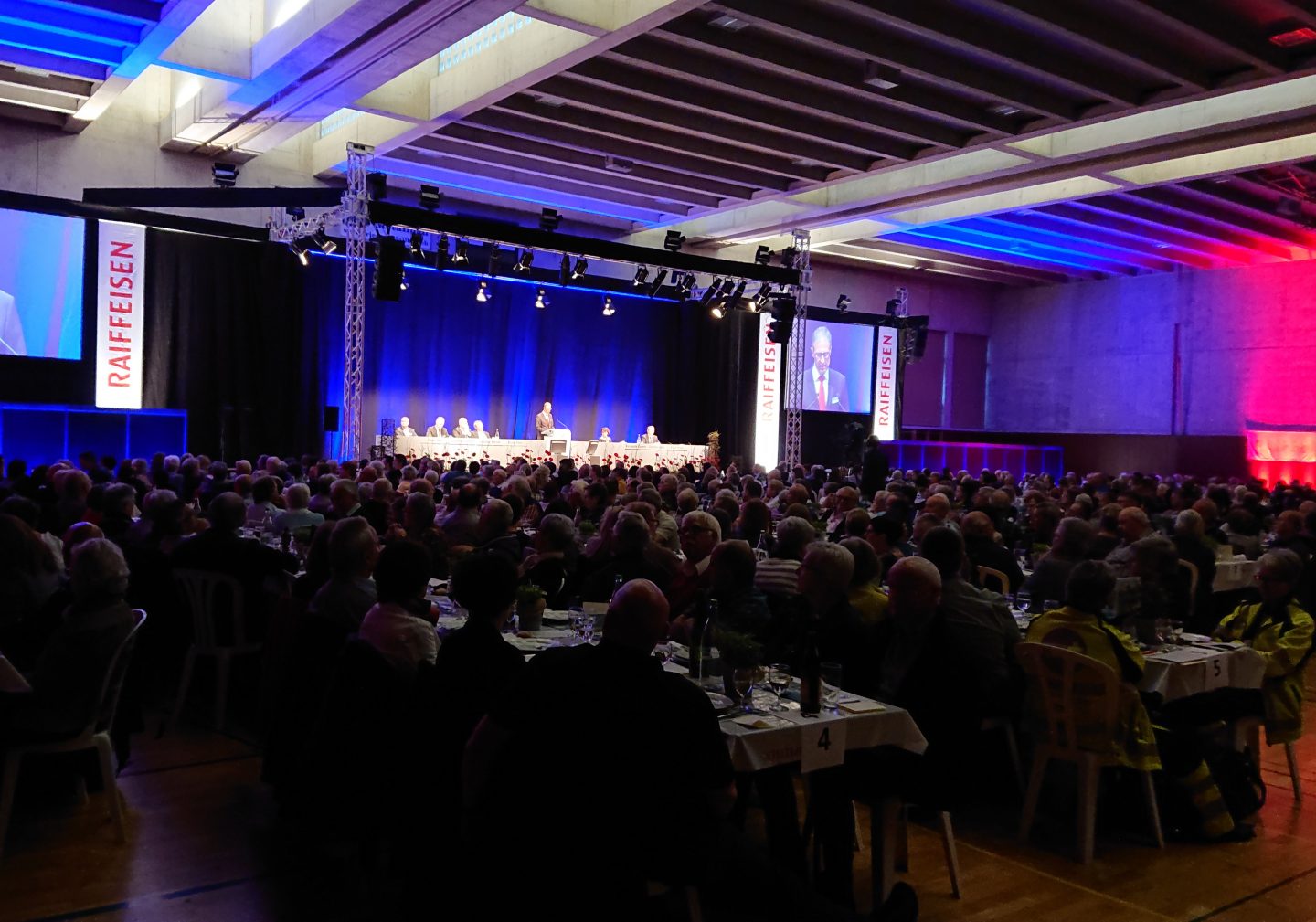 Bild 94. Generalversammlung