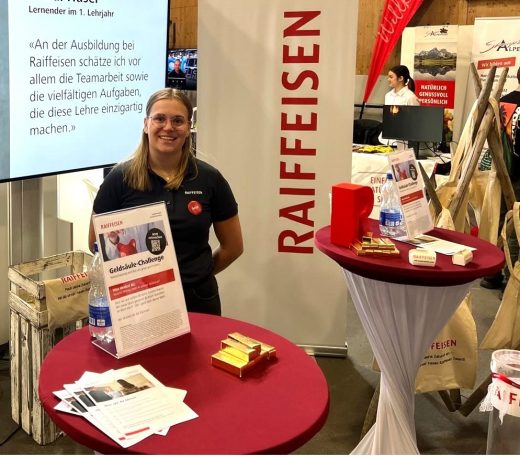 Anja Egle am Messestand