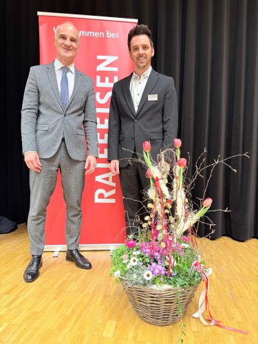 Referent Matthias Geissbühler mit Gastgeber Manuel Rüegg