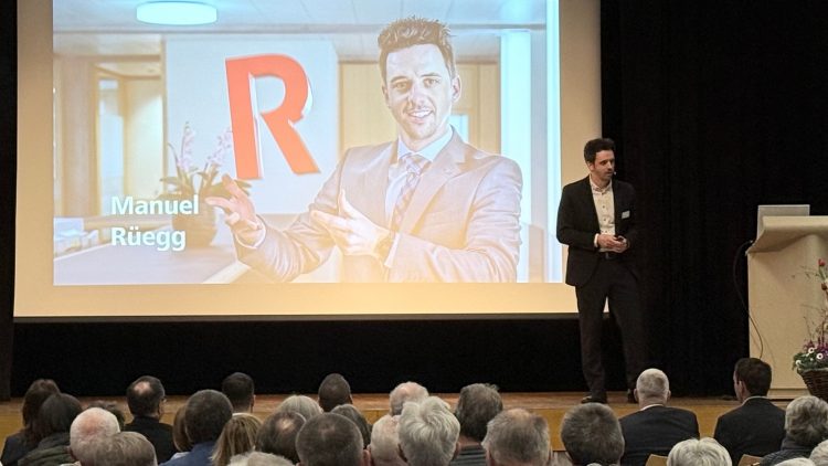 Begrüssung Manuel Rüegg, Leiter Anlagekundenberatung