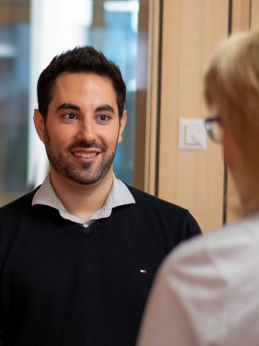 Auf dem Rundgang: man trifft sich