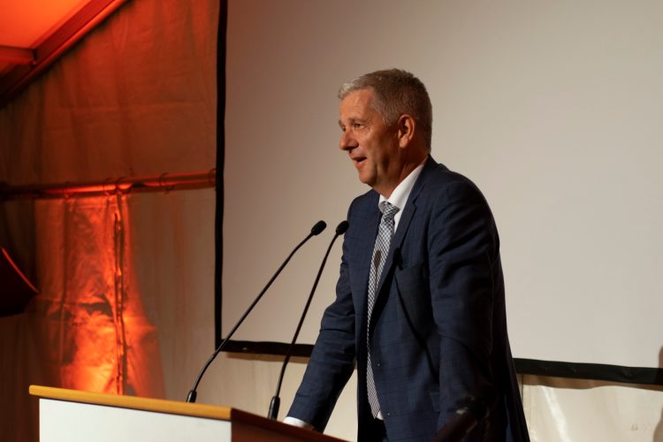 Mit Michael Auer war auch ein Geschäftsleitungsmitglied von Raiffeisen Schweiz vor Ort.