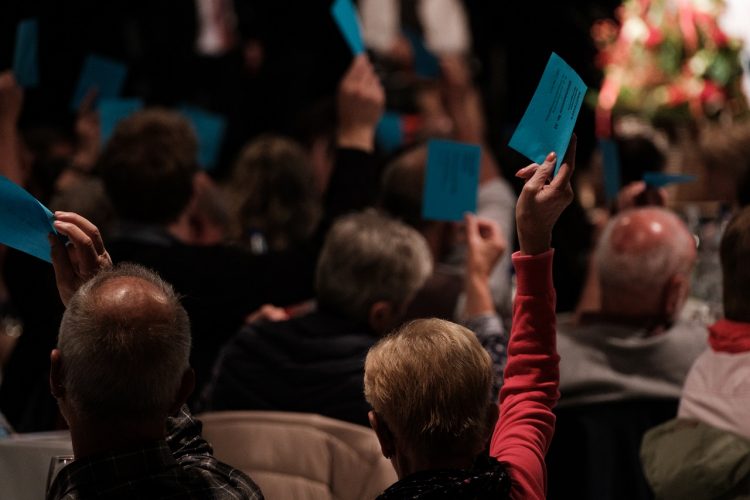 Abstimmung Traktanden