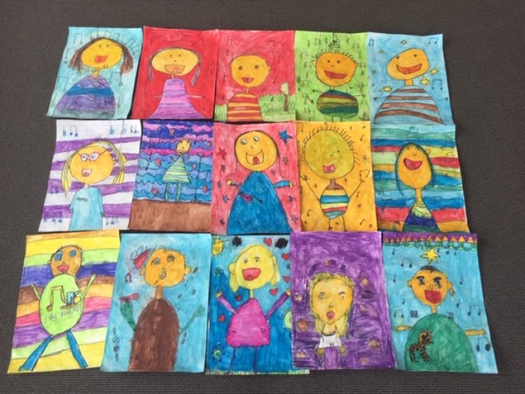 Bilder 1. Klasse Alt St. Johann - der Chor überzeugte durch seine farbenfrohe Gestaltung