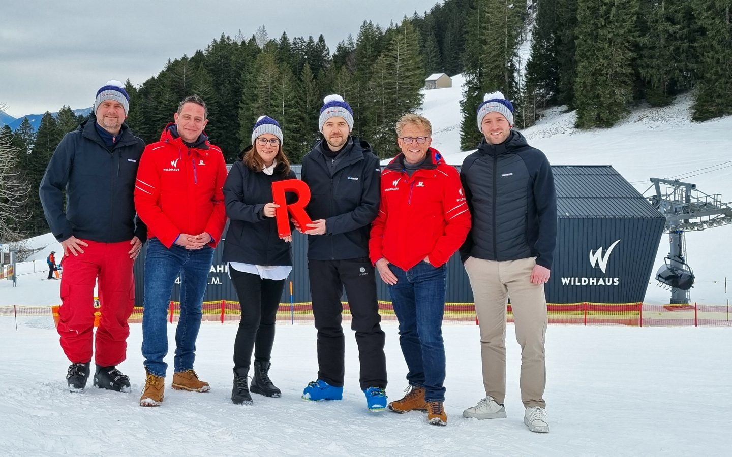 Pressebild Vertreter Banken und Bahn