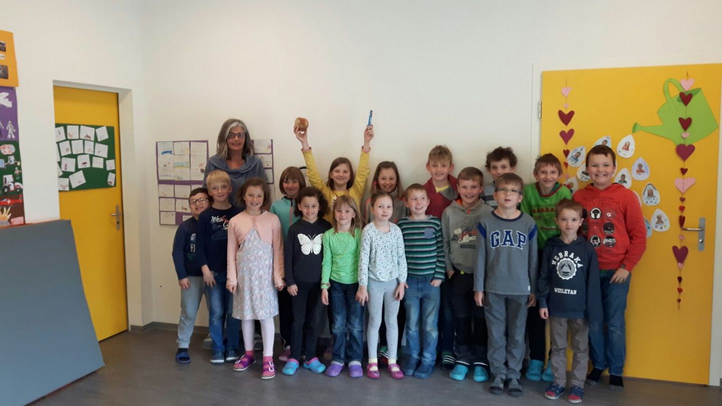 Klassenfoto 1.-3. Klasse Nesslau