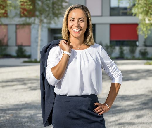 Mounia Berqaoui, Teamleiterin Anlagekundenberatung