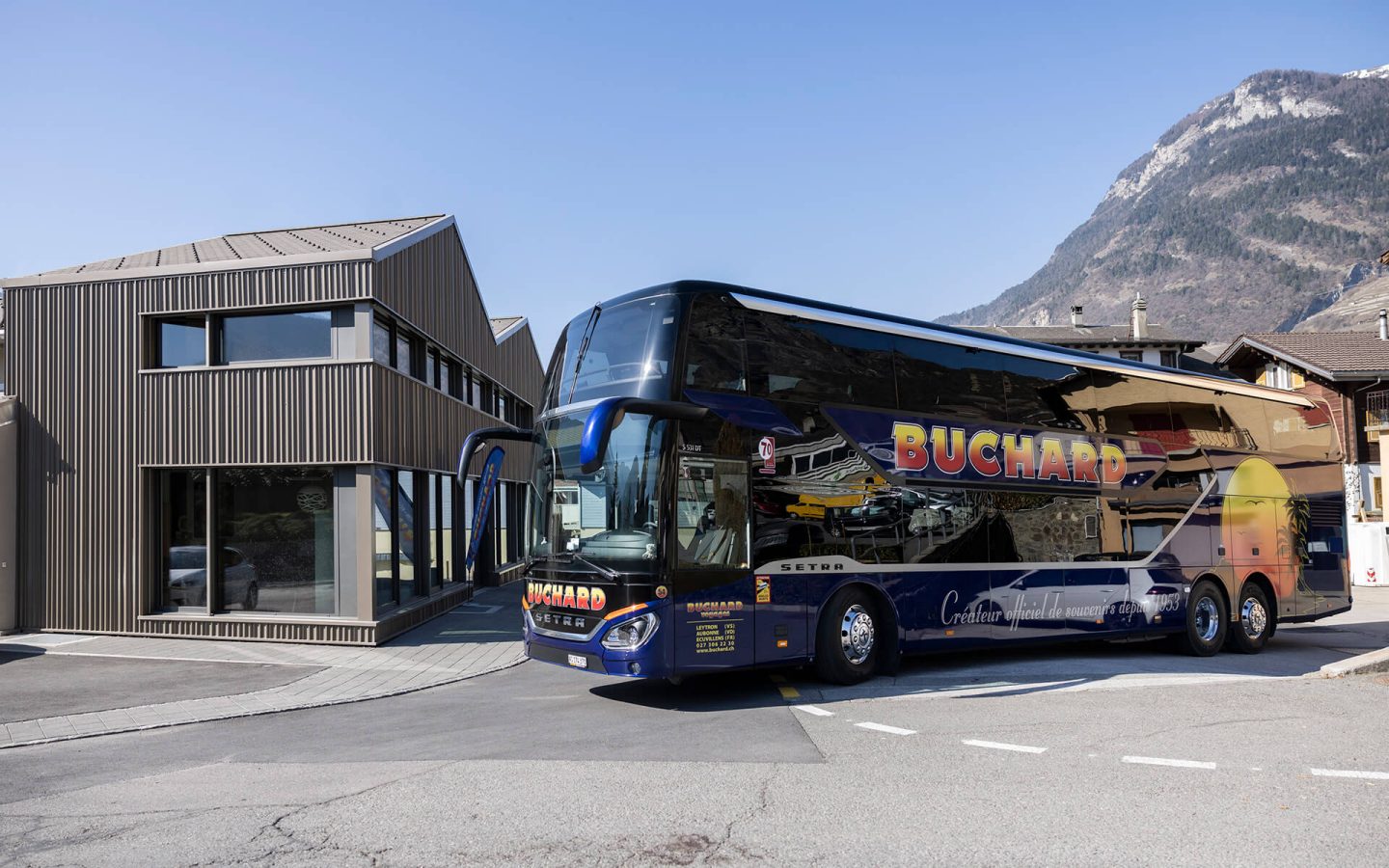 Bus di Buchard Voyages