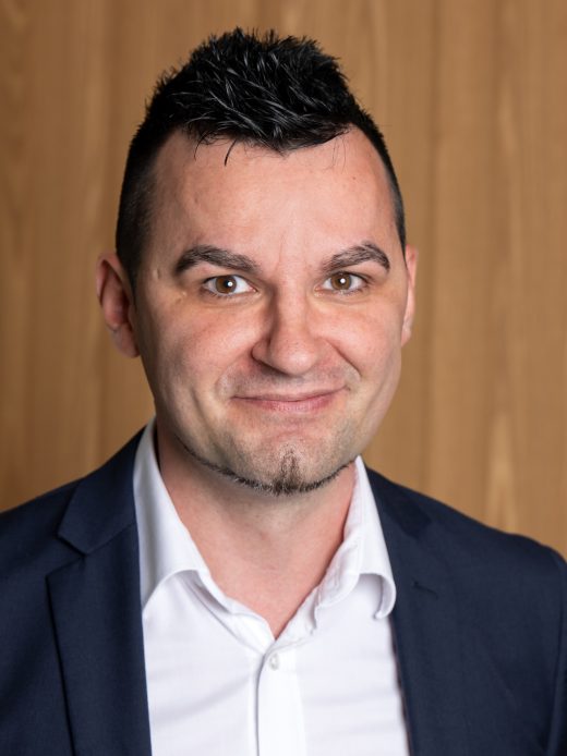 Muhamet Amiti - Leiter Services