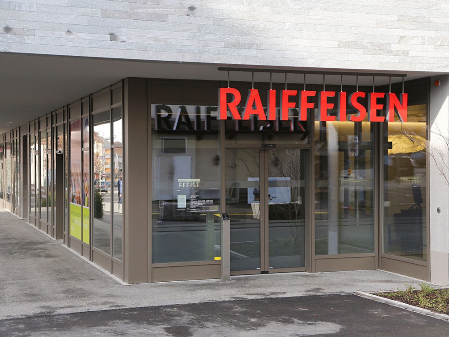 Raiffeisenbank Region linker Zürichsee: Öffnungszeiten & Bankleitzahlen
