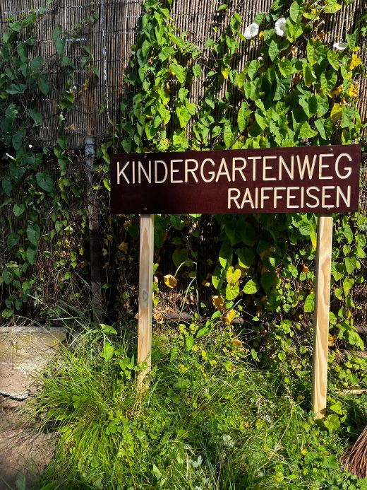 Beschriftung Kindergartenweg