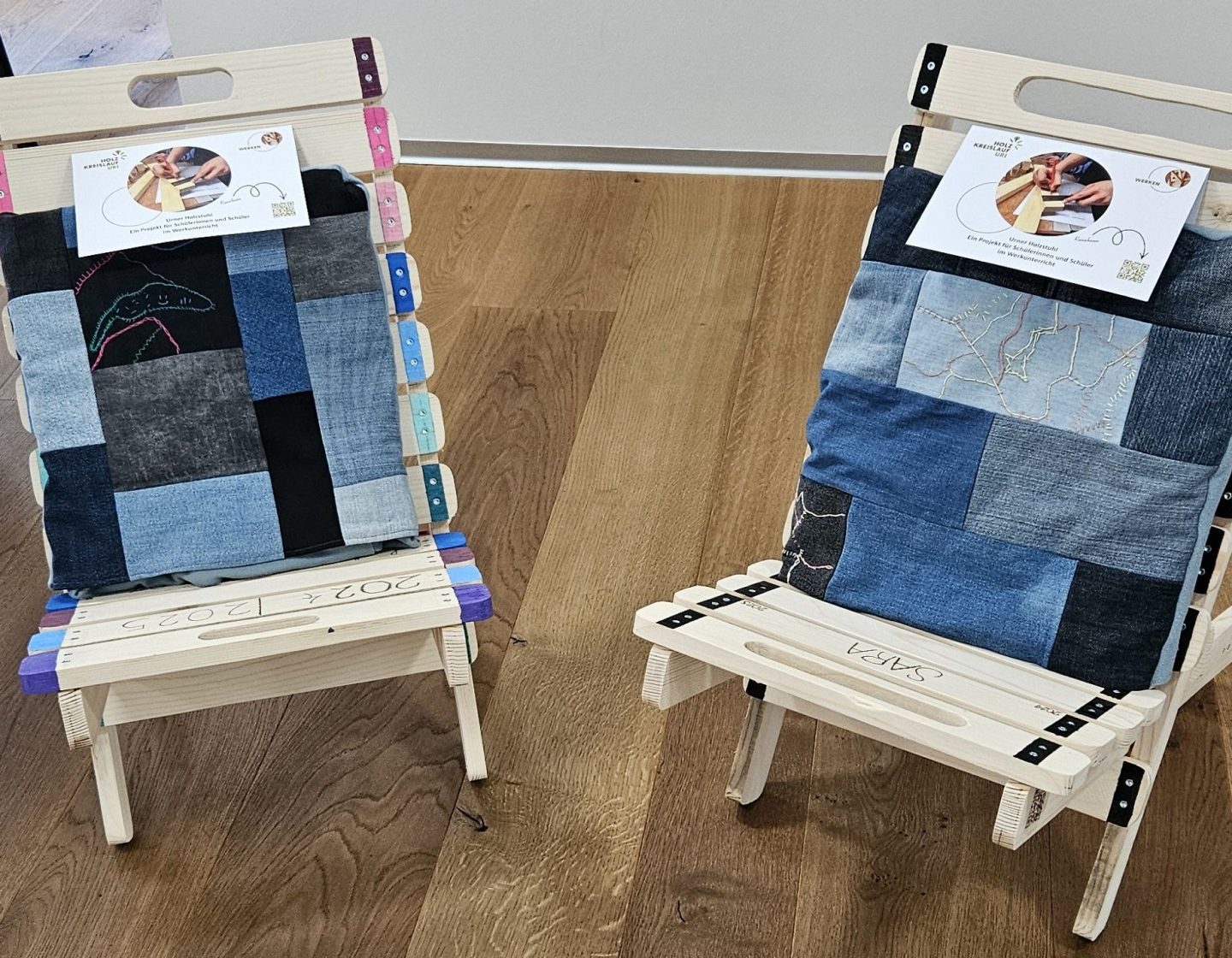 Zwei Werkstücke von der Schulklasse in Bürglen