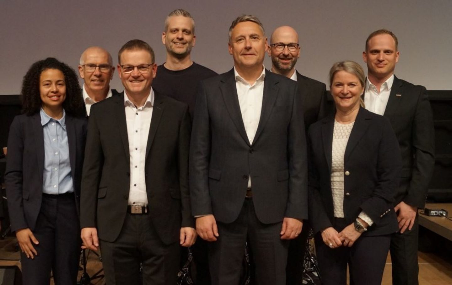 v.l.n.r.: Mipaula Elsener, Martin Arnold, Urs Imholz, Michael Gisler, Marco Infanger, Niklaus Annen, Petra Muheim, Lukas Mattli