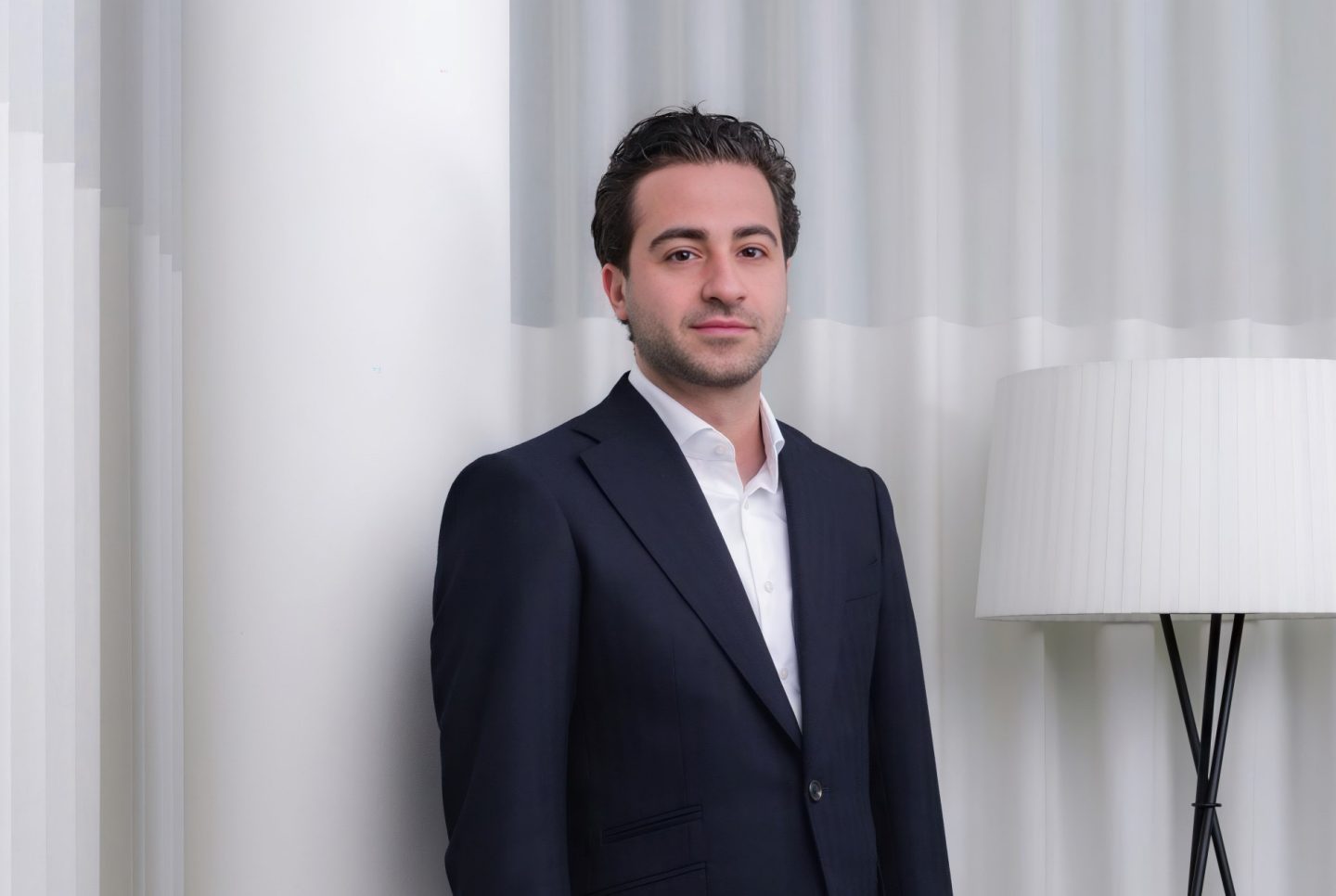 Pedram Zareh, seit 1. April 2026 Finanzplaner mit eidg. Fachausweis bei der Raiffeisenbank Thalwil