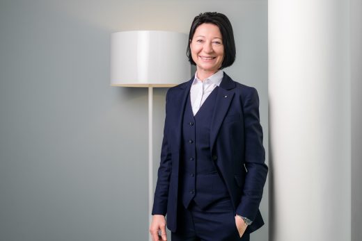 Alona Müller