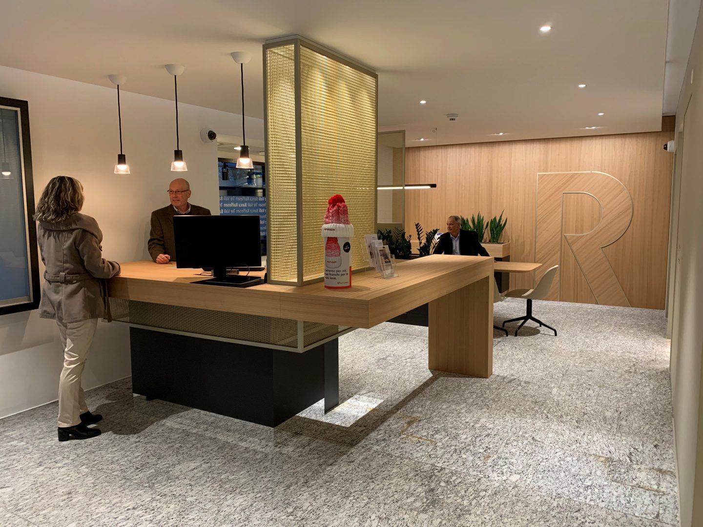 Nuova agenzia Serravalle