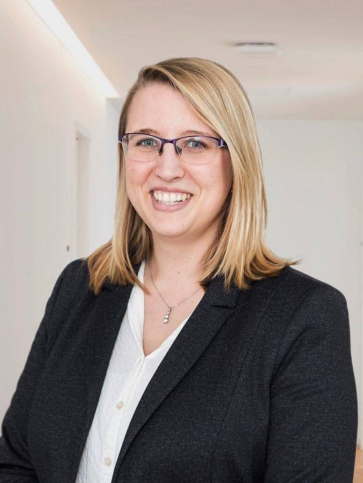 Angela Bauer - Mitarbeiterin Kreditverarbeitung