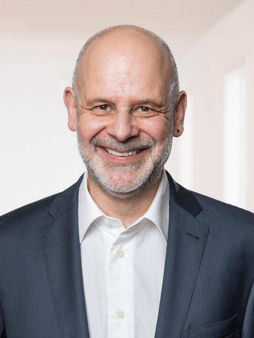 Bruno Weiss - Mitarbeiter Services