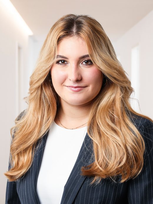 Sarina Steiner - Mitarbeiterin Kreditverarbeitung