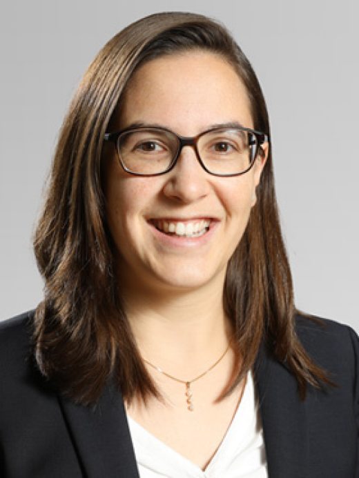 Julia Stadelmann, Privatkundenberaterin